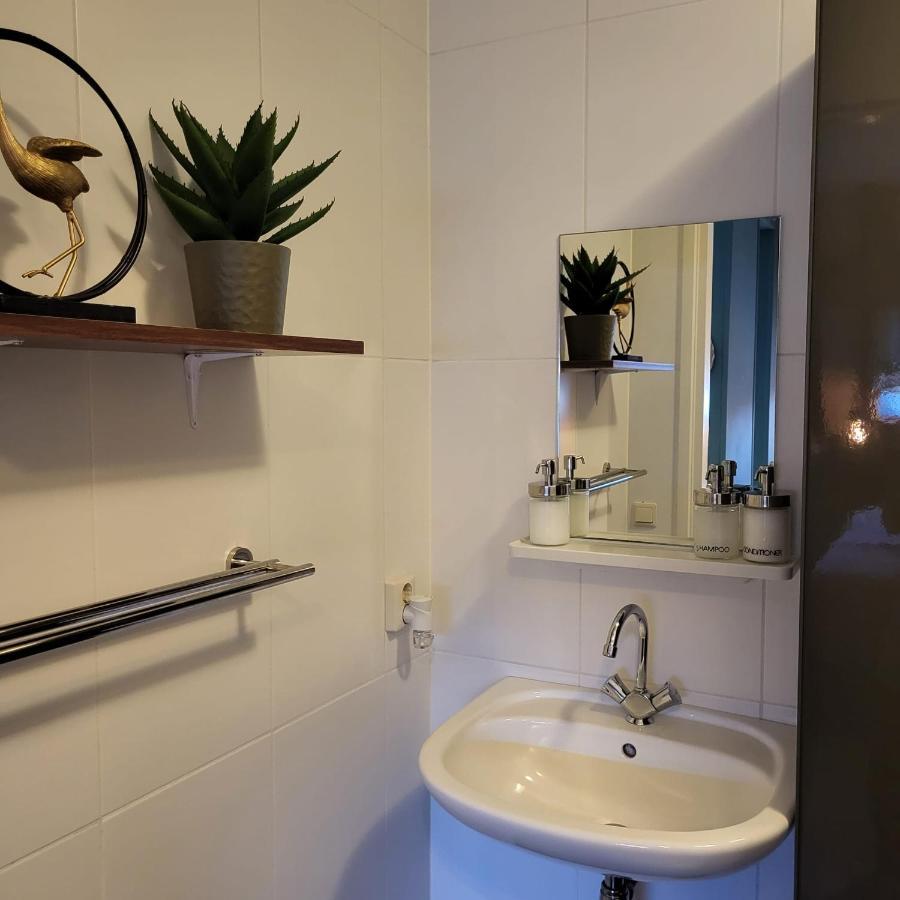 In De Boerderij Apartment Arum Екстериор снимка